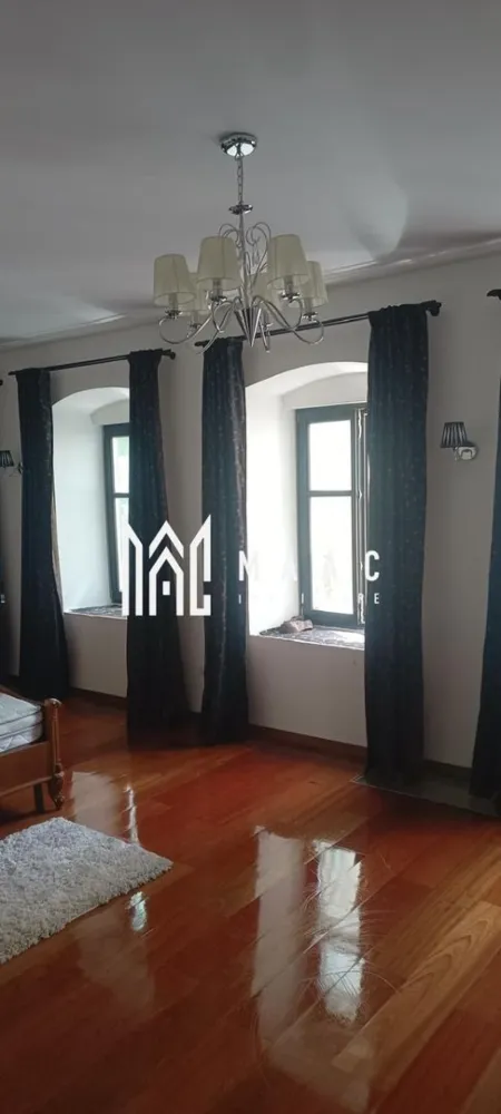 Ultracentral I Pretabil Investitie I Parter