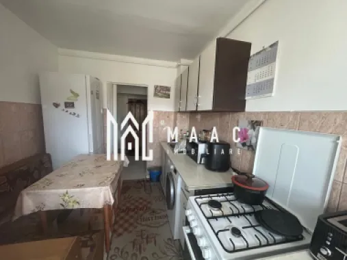 Apartament 3 Camere I Decomandat I 2 Bai I Etaj 2 I Cisnadie