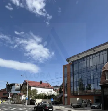 Spatiu comercial 2 etaje autorizate ISU 470 mp utili zona Lazaret