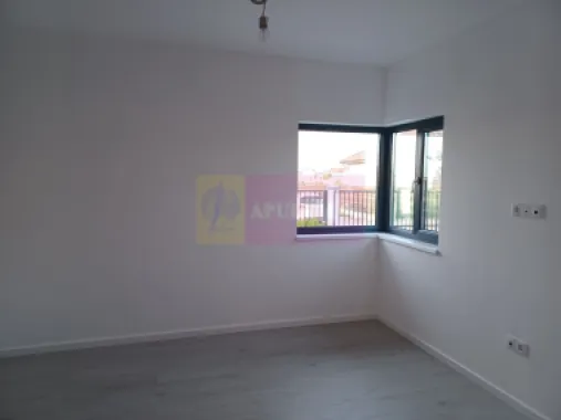 Casă nouă parter 162 mp, curte 504 mp, Săbăreni