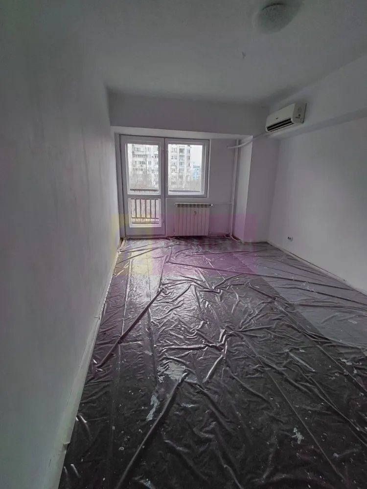 Vanzare apartament bd Unirii, vedere exclusiv la bulevard