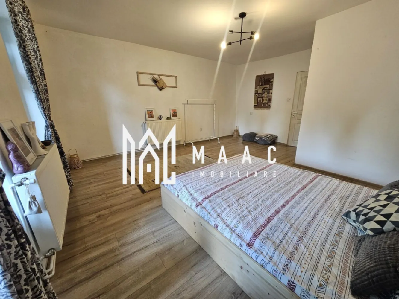 Casa individuala | 140 mp | Central | Afacere la cheie