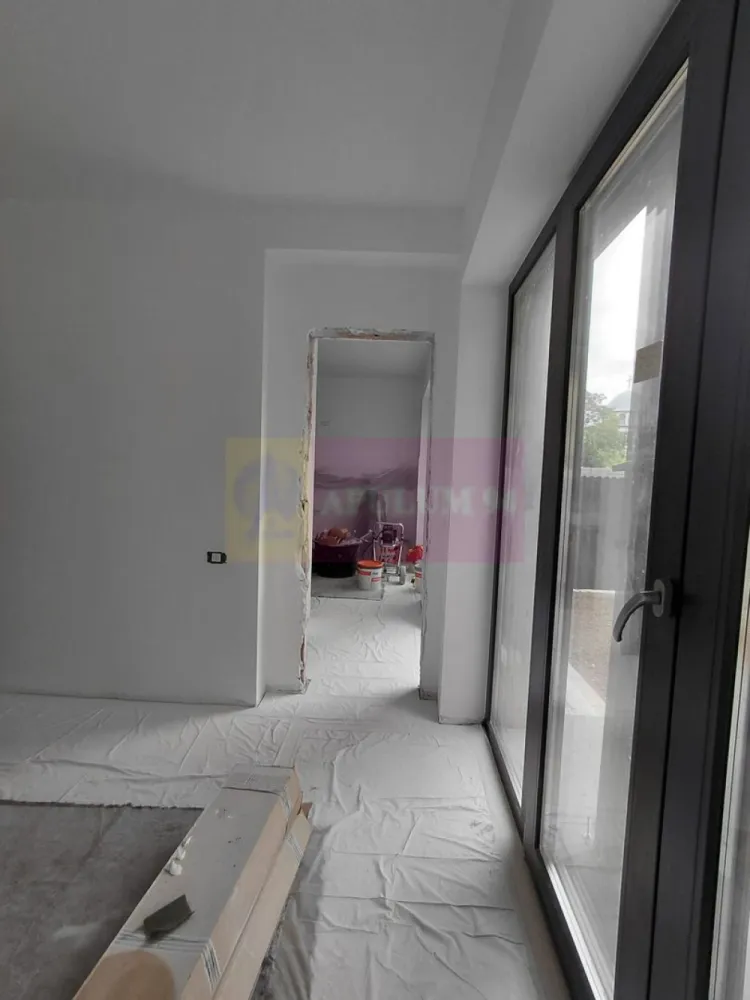 Complex privat de case individuale PREMIUM 2026, TITAN-2 PARCARI