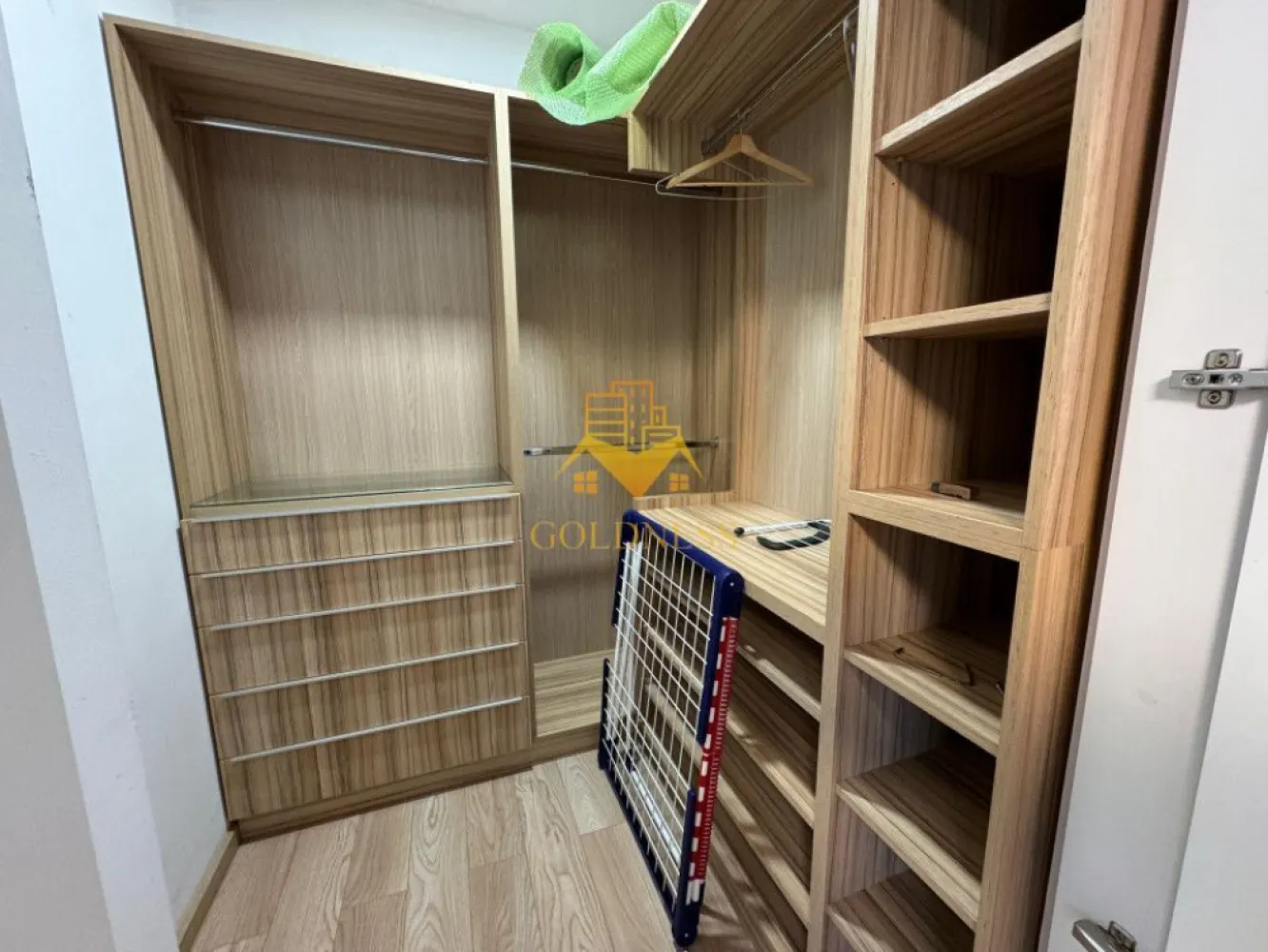2 camere,modern,bloc nou,2 garaje,Manastur zona Platinia,USAMV,Motilor