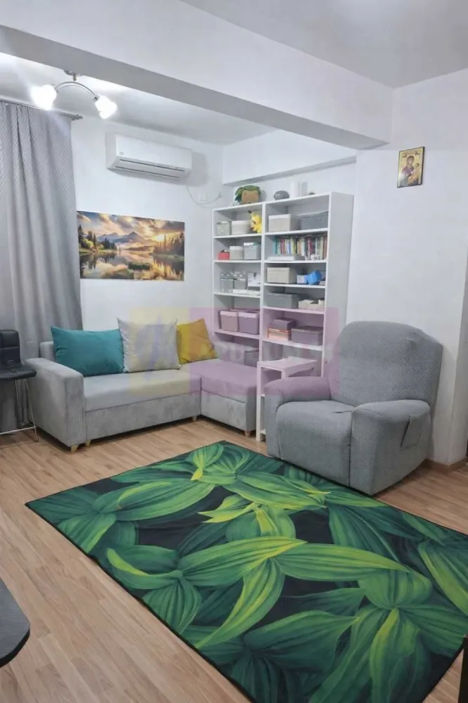 Apartament 3 camere 59mp Popești Leordeni Metrou Berceni si Leonida - Vă propunem spre vanzare un apartament semidecomandat de 3 camere, bloc izolat termic, construit în anul 2015 - etaj 2 din 4, centrala proprie.
Loc parcare (INCLUS IN PRET).
Această proprietate este ideală pentru o familie care își dorește să locuiască într-un mediu urban, dar să beneficieze de intimitate și confort. B
Acces la mijloacele de transport în comun facilitând deplasarea rapidă către centrul Bucureștiului - stații de metrou Dimitrie Leonida sau Berceni (acces facil ~7-10 minute de mers pe jos).
Proximitate față de diverse magazine, farmacii și restaurante sunt la doar câteva minute de mers pe jos sau cu mașina.
Școli și grădinițe de calitate în imediata apropiere, ceea ce face zona ideală pentru familiile cu copii.
Parcuri și spații verzi – zonă ideală pentru relaxare și activități recreative, la câteva minute de mers de parcurile locale.
Infrastructură modernă – străzi asfaltate, iluminat public și acces rapid la toate facilitățile urbane.
Proprietatea este disponibila imediat.
Comision agentie 3% + tva din pretul de vanzare.
Pentru mai multe detalii sau pentru a programa o vizionare, nu ezitați să ne contactați – Cristi/ Apulum 94/ Tel. Mobil: (004) 0733683462 !