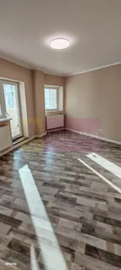 Apartament 3 camere 74mp Metrou Aparatorii Patriei