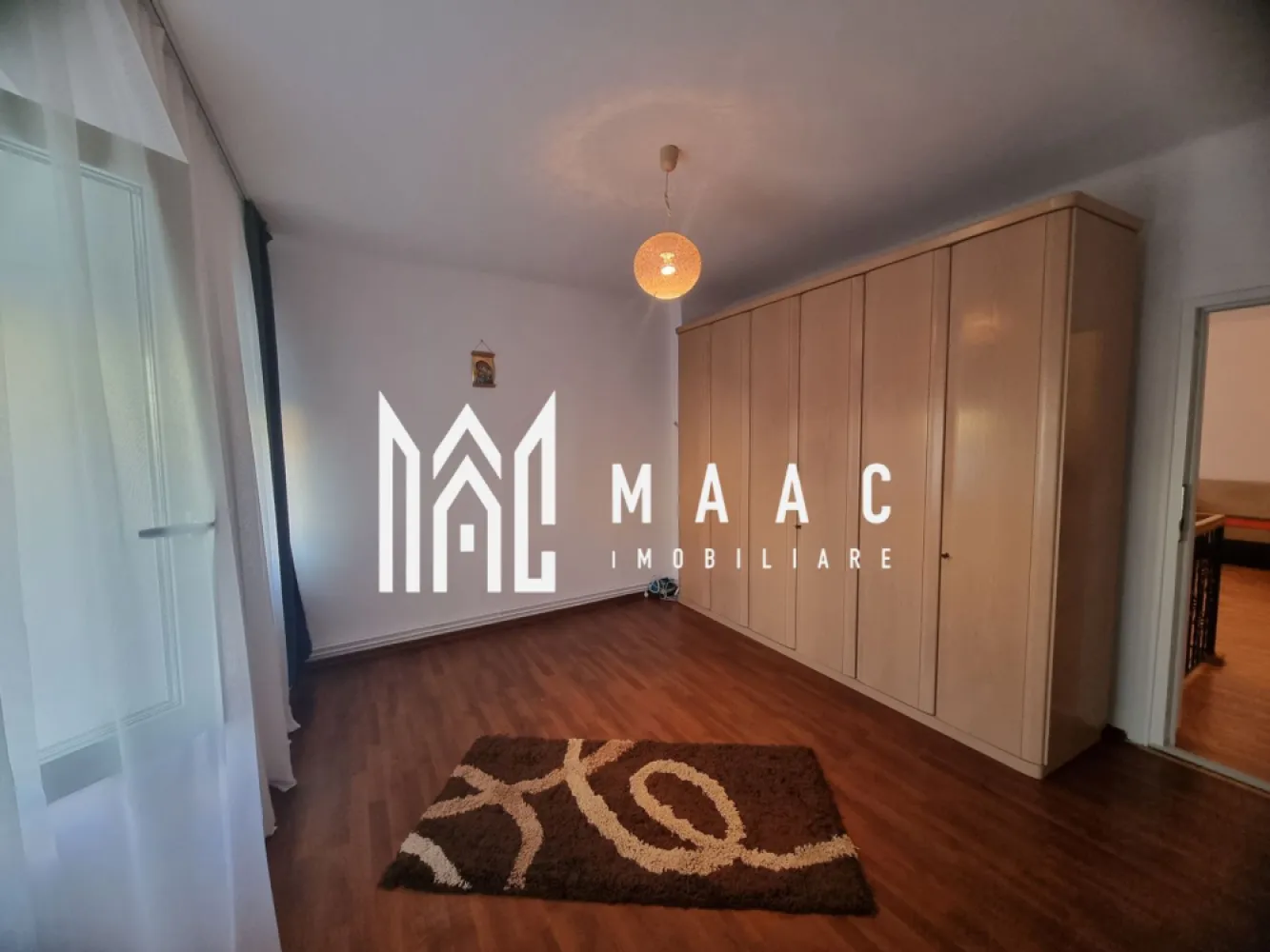 Casa 5 Camere | Curte | Pivniță | Turnișor