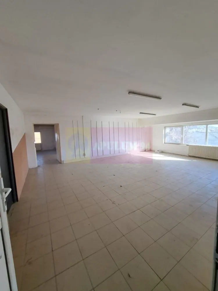 Spațiu comercial [birou sau hala] 150mp, zona Basarabia-Republica-Faur