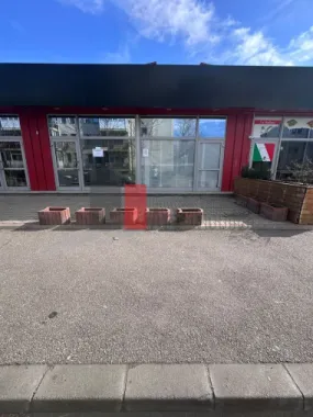 Spatiu Comercial de Inchiriat in Valea Oltului in cadrul unui complex comercial
