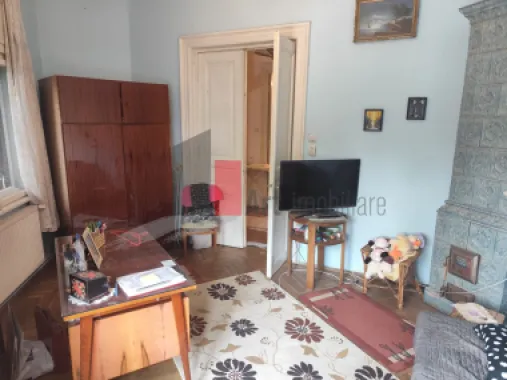 Casa/Spatiu Comercial de inchiriat in zona Eminescu/Romana