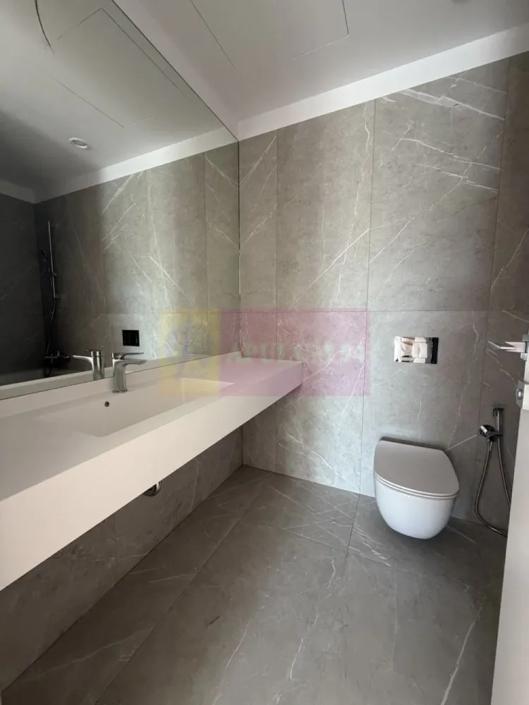 Apartament 4 camere ONE LAKE CLUB