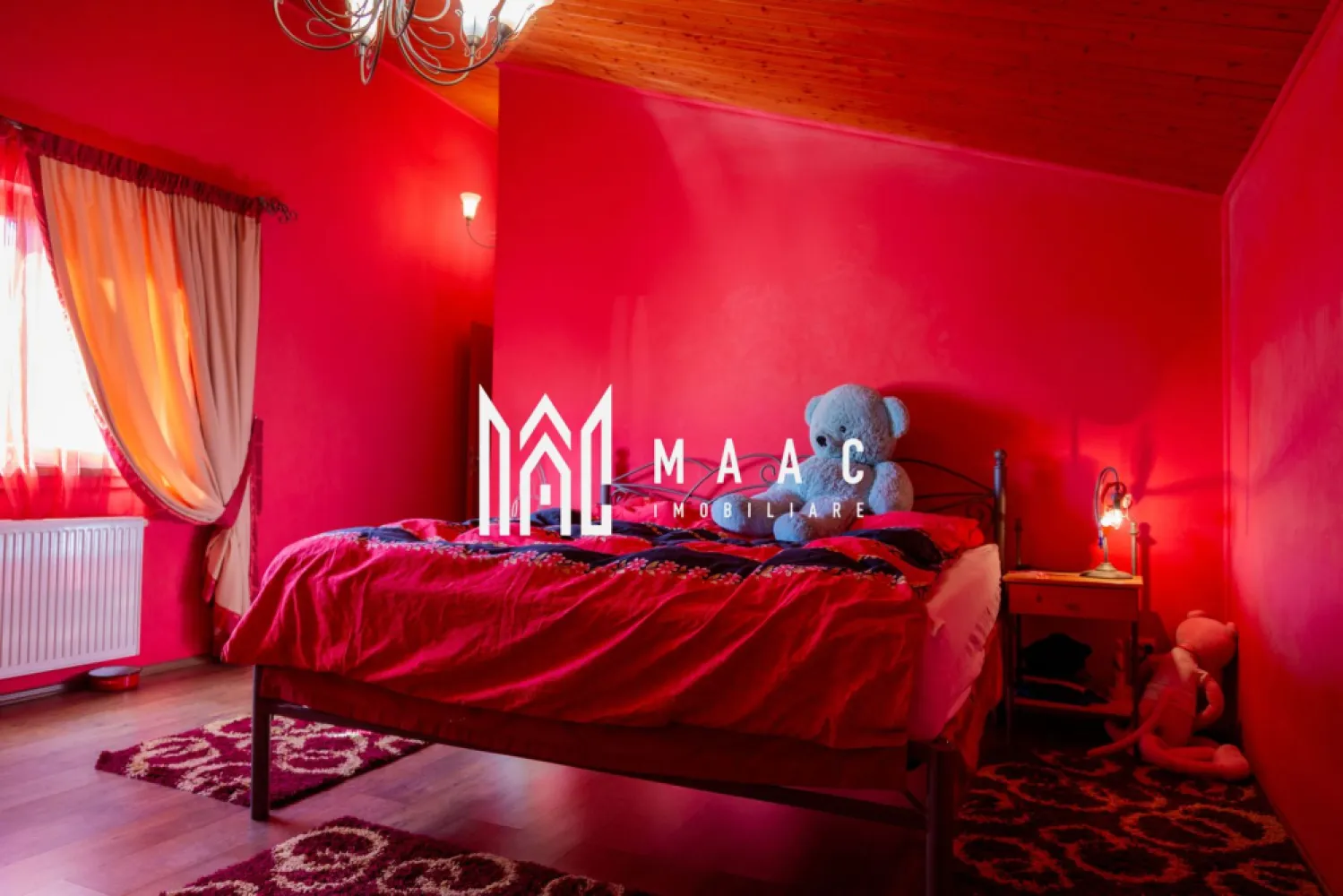 Casa 6 camere | P+M | Curte | 270 MPU | Zona Centrala