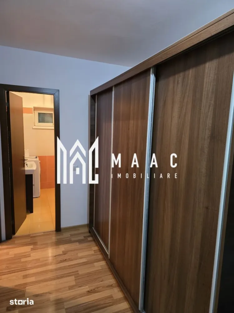 Apartament 2 camere | Loc parcare inclus | Etaj 1 | 61.75 mpu | - MAAC Imobiliare vă propune spre vânzare un apartament elegant și luminos, situat într-una dintre cele mai apreciate zone rezidențiale din Râmnicu Vâlcea, chiar lângă Parcul Zăvoi. Proprietatea oferă echilibrul ideal între confort, intimitate și accesibilitate, fiind amplasată într-o zonă liniștită de case, cu acces rapid către centrul orașului și principalele puncte de interes. Apartamentul este alegerea potrivită atât pentru locuit, cât și pentru investiție, datorită poziționării excelente și calității construcției.

Locuința este situată la etajul 1 al unui imobil cochet cu regim redus de înălțime, construit după anul 2010 de un dezvoltator italian, cu accent pe calitate, confort și finisaje moderne. Blocul dispune de doar 2 etaje și mansardă, oferind un plus de liniște și vecinătate selectă.

Apartamentul are o suprafață utilă de 61,75 mp și o suprafață totală de 66,1 mp, fiind compartimentat eficient pentru a oferi spații bine optimizate și funcționale:
-Living luminos și primitor
-Dormitor confortabil
-Bucătărie complet amenajată
-Baie modernă
-2 dressing-uri generoase
-Hol bine organizat

Proprietatea se vinde complet mobilată și utilată, fiind pregătită pentru mutare imediată fără investiții suplimentare. Finisajele moderne, materialele de calitate superioară și atenția la detalii contribuie la crearea unui ambient elegant și confortabil. Apartamentul beneficiază de vedere către noul parc și include loc de parcare în preț.

Avantajele acestei proprietăți:
-Poziționare excelentă lângă Parcul Zăvoi
-Zonă rezidențială liniștită de case
-Aproape de centrul orașului
-Ideal pentru locuit sau investiție
-Bloc mic cu regim redus de înălțime
-Vecinătate selectă
-Aer curat și acces rapid către zone de relaxare
-Loc de parcare inclus în preț
-Vânzare direct de la proprietar
-Preț ușor negociabil

Adresa proprietății este Intrarea Salciei nr. 5, Râmnicu Vâlcea.

Pentru mai multe informații și programarea unei vizionări, vă rugăm să menționați CP3091214 la telefon.