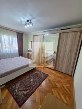 Apartament 3 camere de vânzare – Gheorghe Lazăr