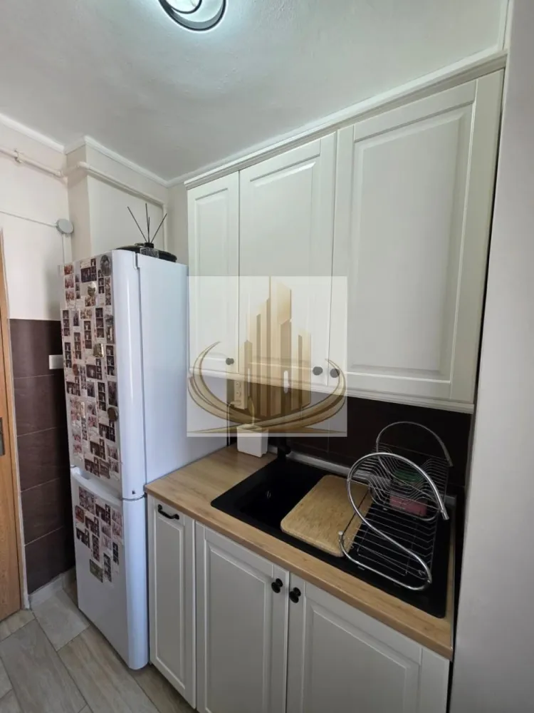 Apartament 3 camere de vânzare – Gheorghe Lazăr