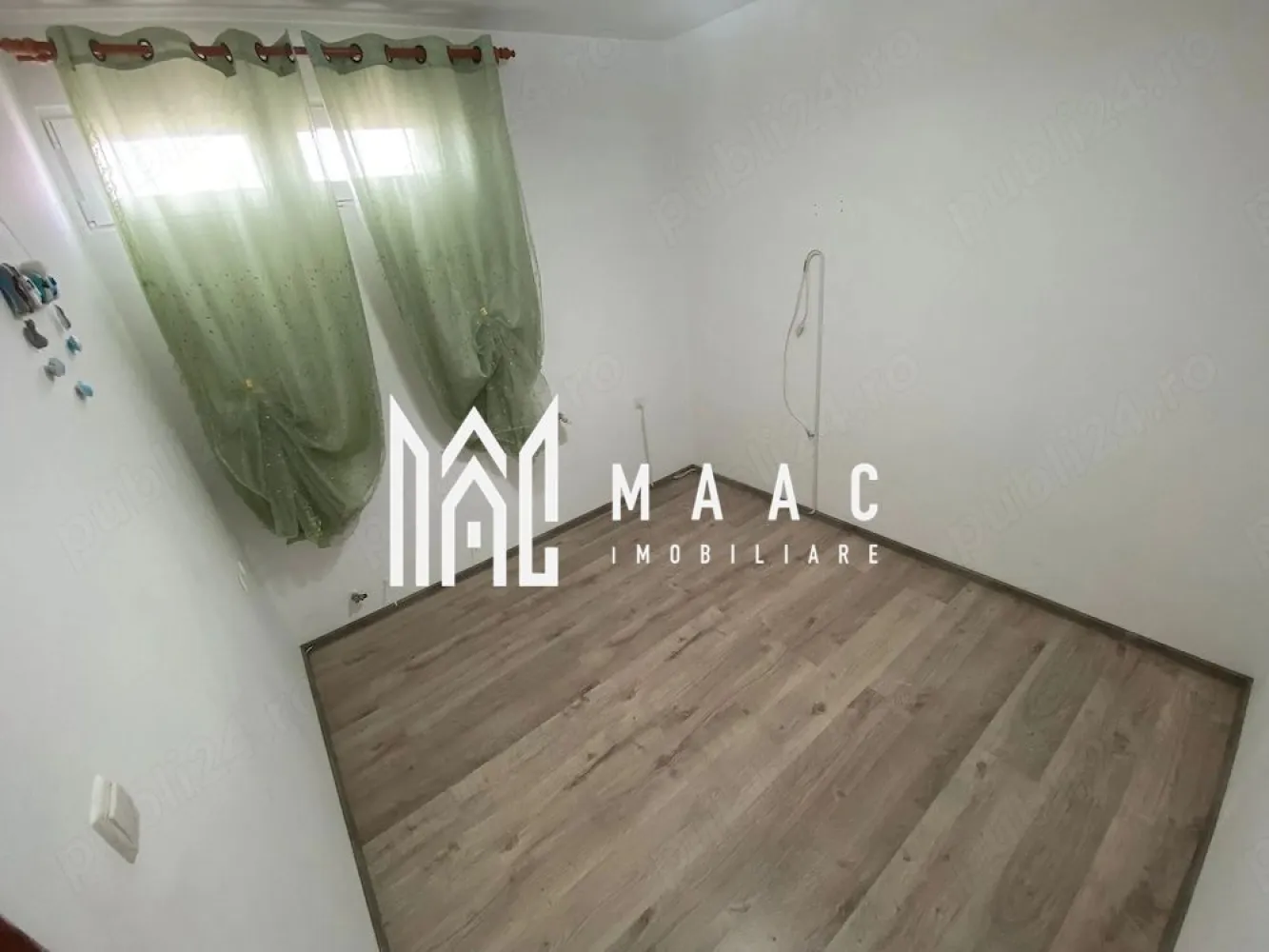 Spatiu 210 mp | Apartament 3 camere | Teren 164 mp |