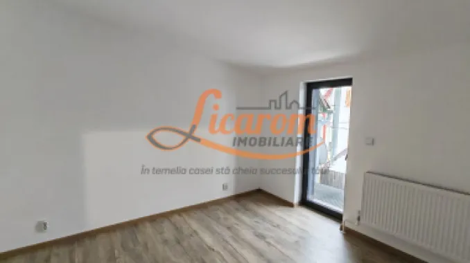 Casa P+E zona Astra-Racadau,4 camere,curte comuna.Comision 0