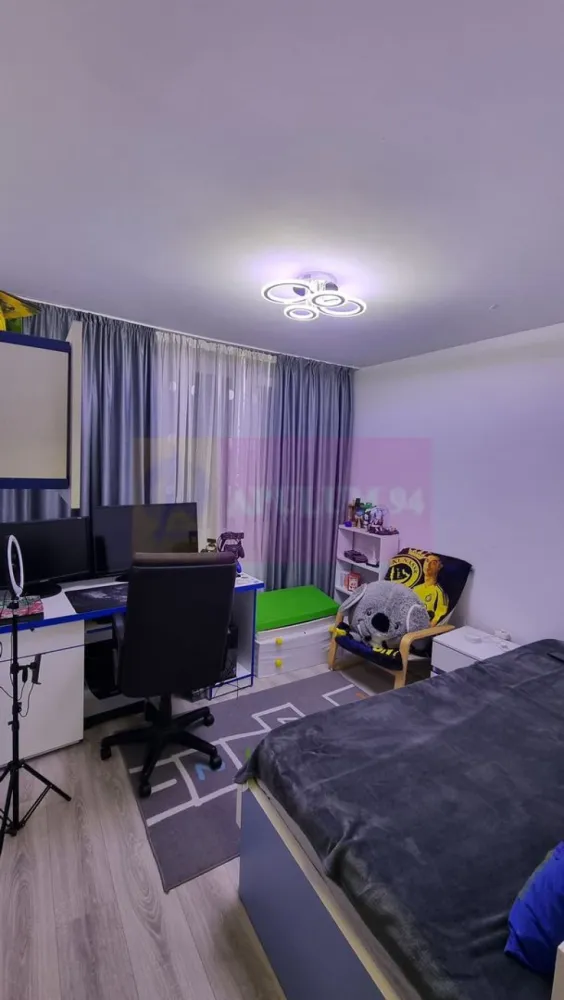 Apartament 3 camere 3/4 -Piata Resita
