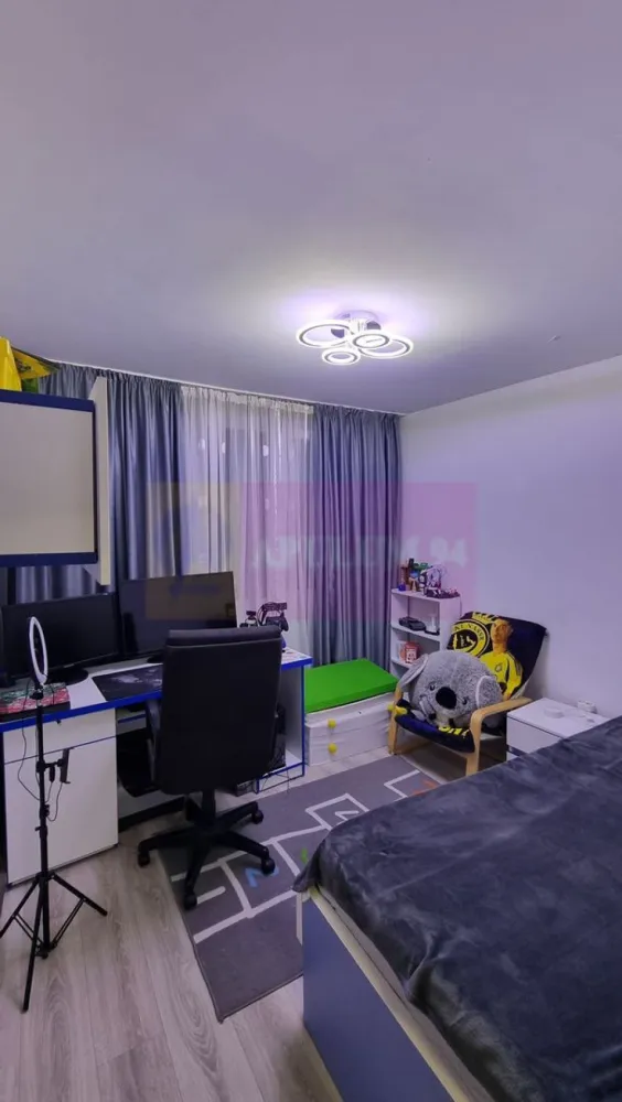 Apartament 3 camere 3/4 -Piata Resita