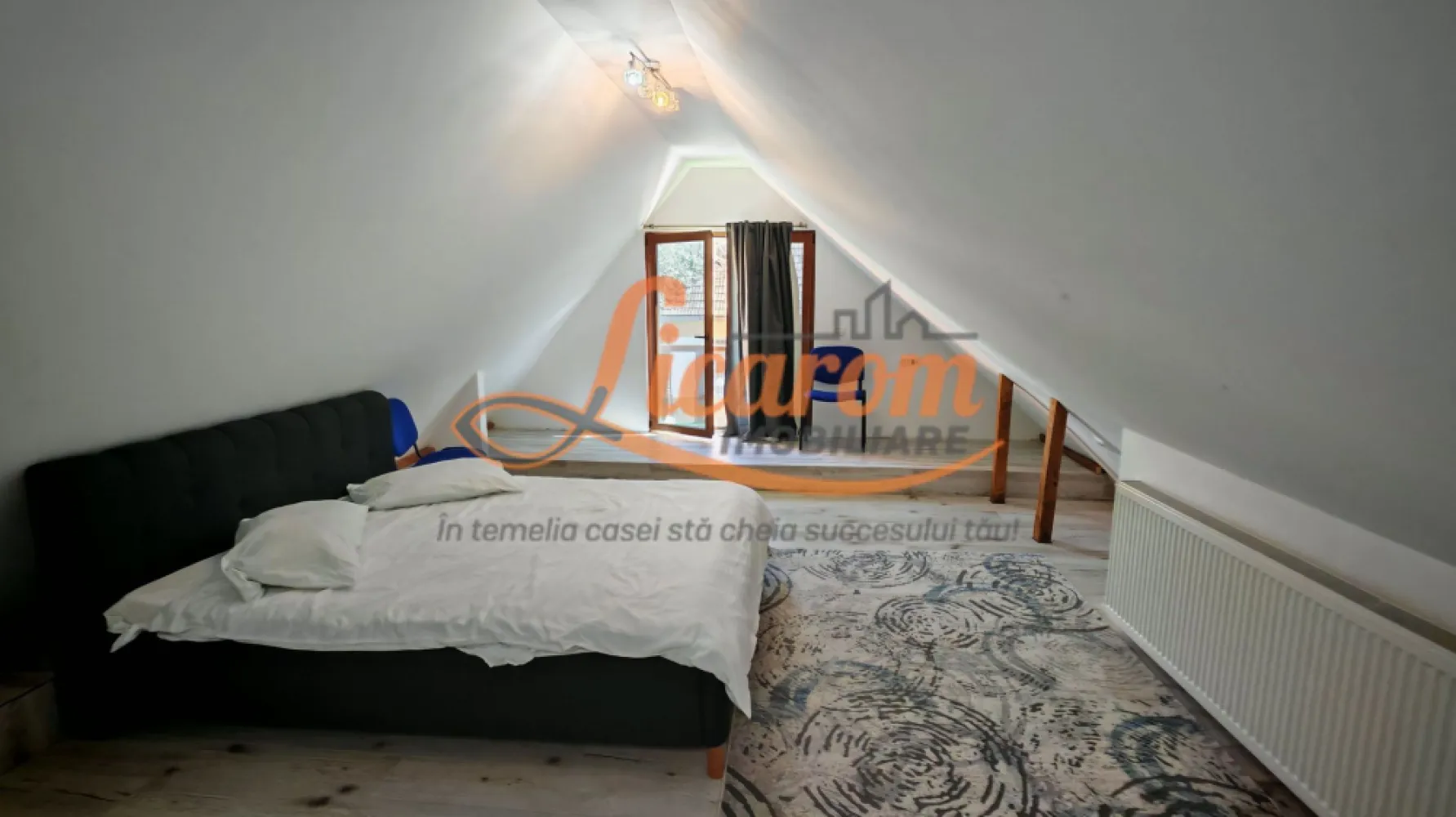 Vila 10 camere,pretabil compartimentare in 2 unitati separate,ASTRA.