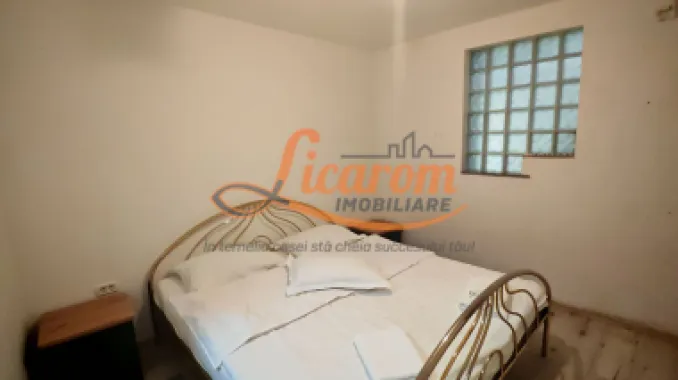 Vila 10 camere,pretabil compartimentare in 2 unitati separate,ASTRA.