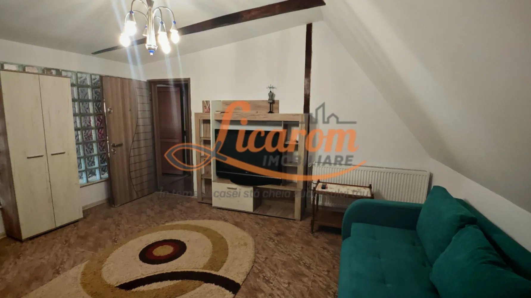 Vila 10 camere,pretabil compartimentare in 2 unitati separate,ASTRA.
