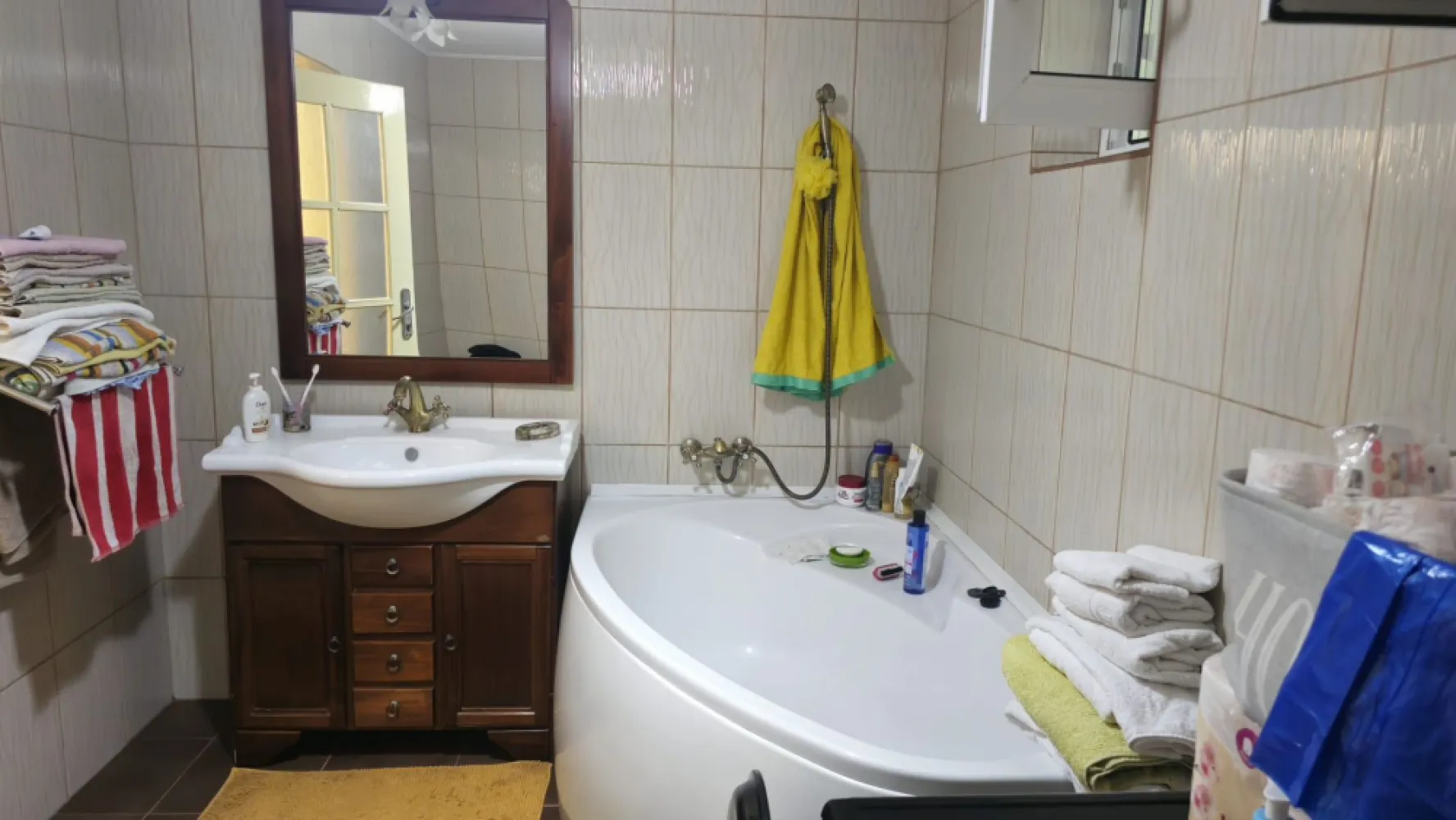 De vanzare casa in comuna Pechea, 165.000 euro negociabil