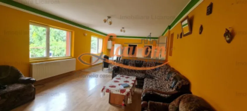 Casa individuala cu 2 apartamente, 6 camere,teren 403 mp,ASTRA.