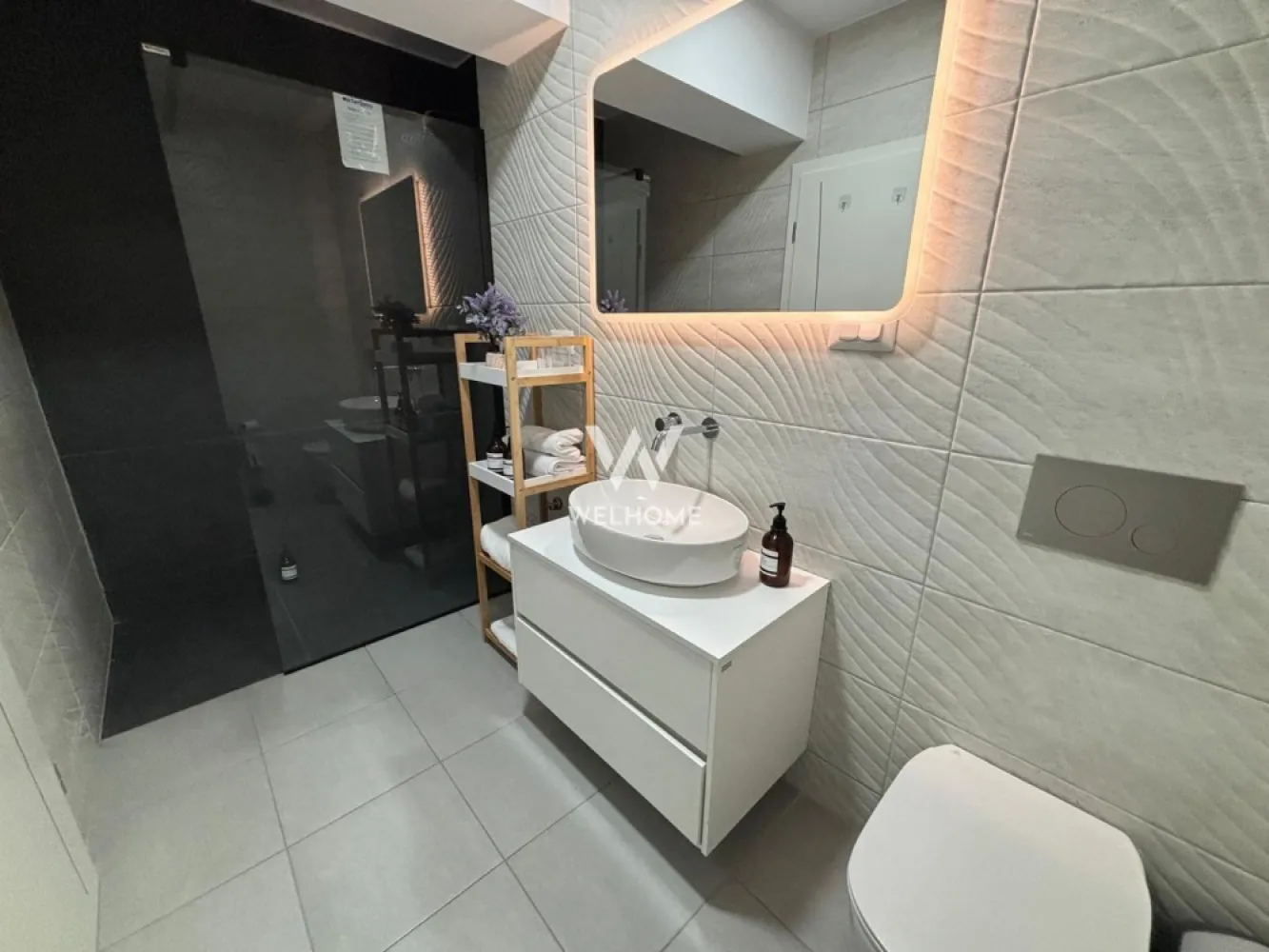 Apartament 2 camere, 2 terase cu priveliște spre munți - Doamna Stanca