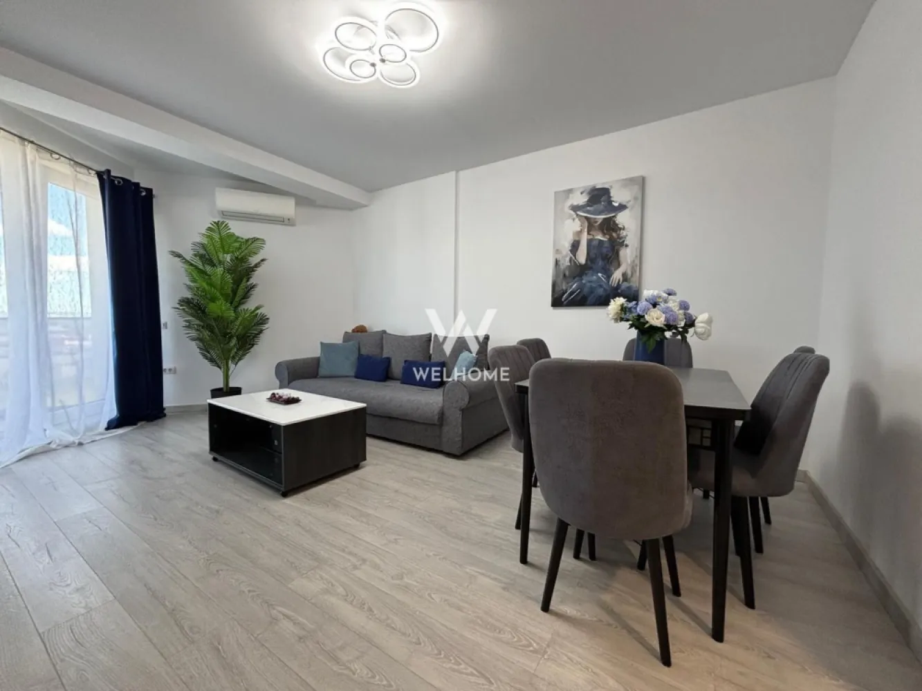 Apartament 2 camere, 2 terase cu priveliște spre munți - Doamna Stanca