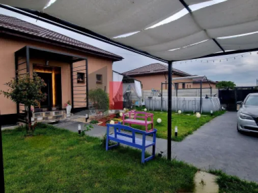 Vanzare casa moderna cu piscina si zona de fitness --Mihailesti