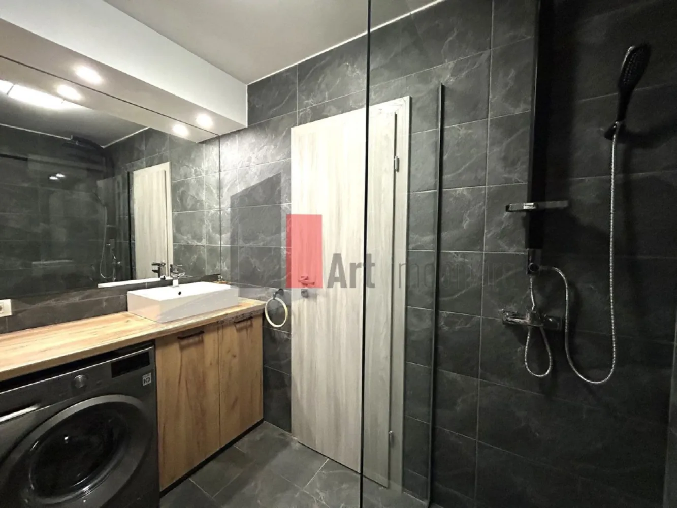 Apartament 3 camere tip Duplex - zona Calea Calarasilor/Matei Basarab