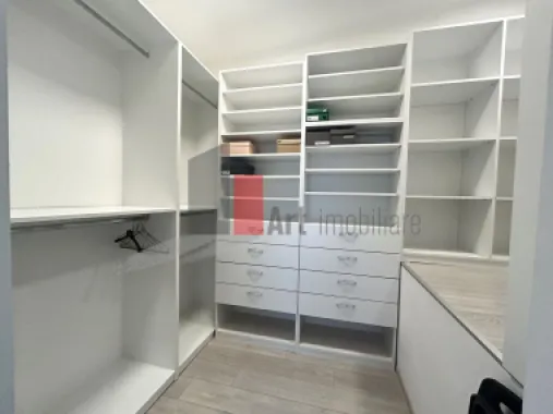 Apartament 3 camere tip Duplex - zona Calea Calarasilor/Matei Basarab