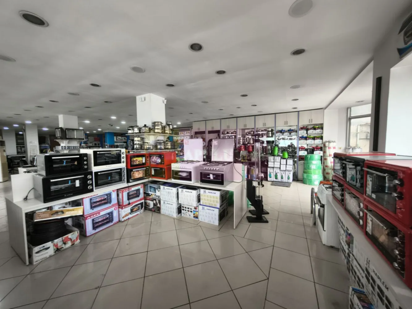 Spațiu Comercial Afumați