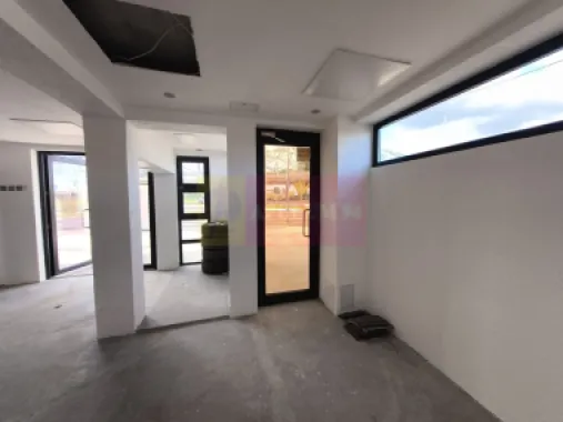 Spațiu comercial pretabil minimarket lângă Pasajul Theodor Pallady
