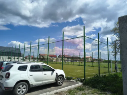 Poșta -Teren 12.450mp pretabil hală/rezidențial la 150ml de utilități