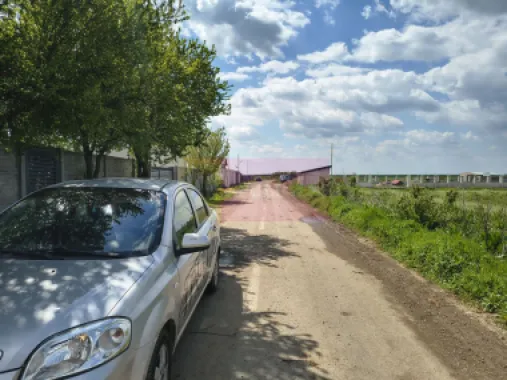 Poșta -Teren 12.450mp pretabil hală/rezidențial la 150ml de utilități