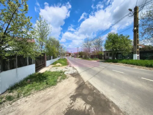 Poșta -Teren 12.450mp pretabil hală/rezidențial la 150ml de utilități