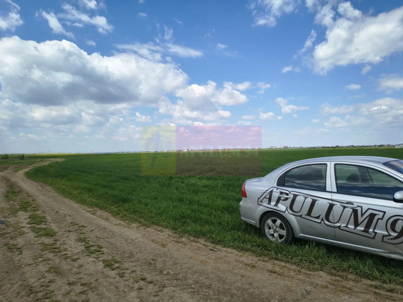 Poșta -Teren 12.450mp pretabil hală/rezidențial la 150ml de utilități