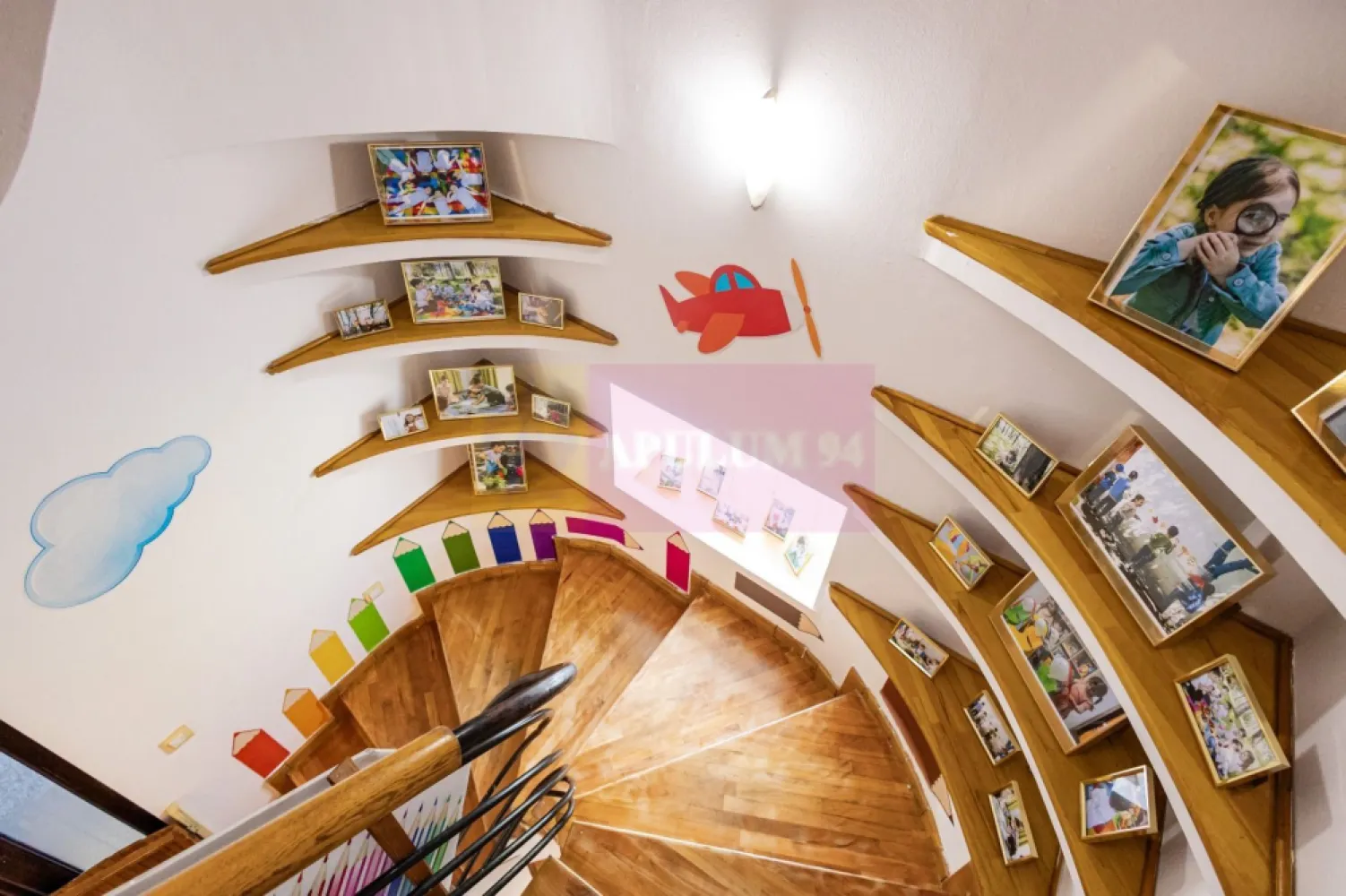 Grădiniță sau After School între Parcul Tineretului și Parcul Carol