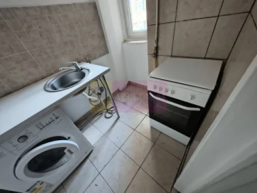 Garsonieră de închiriat Ultracentral - Între Piața Romană și Dorobanți
