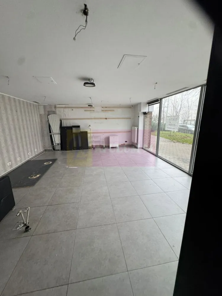 Spatiu Comercial Stradal Șoseaua Colentina zona Teiul Doamnei Suveica