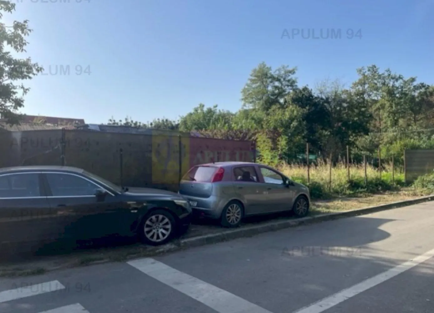 Teren Straulesti. - Compania imobiliara Apulum 94 va propune un teren situat in zona Straulesti, langa padure. 
Strada este asfaltata, lata .
Terenul este situat pe colt, avand 2 deschideri, una de 30 ml si cealalta de 11,38 ml.
Utilitatile sunt pe strada, in fata terenului.
Pentru vizionare si mai multe detalii nu ezitati sa ma contactati pe nr 0733683446- Laura Ionescu.