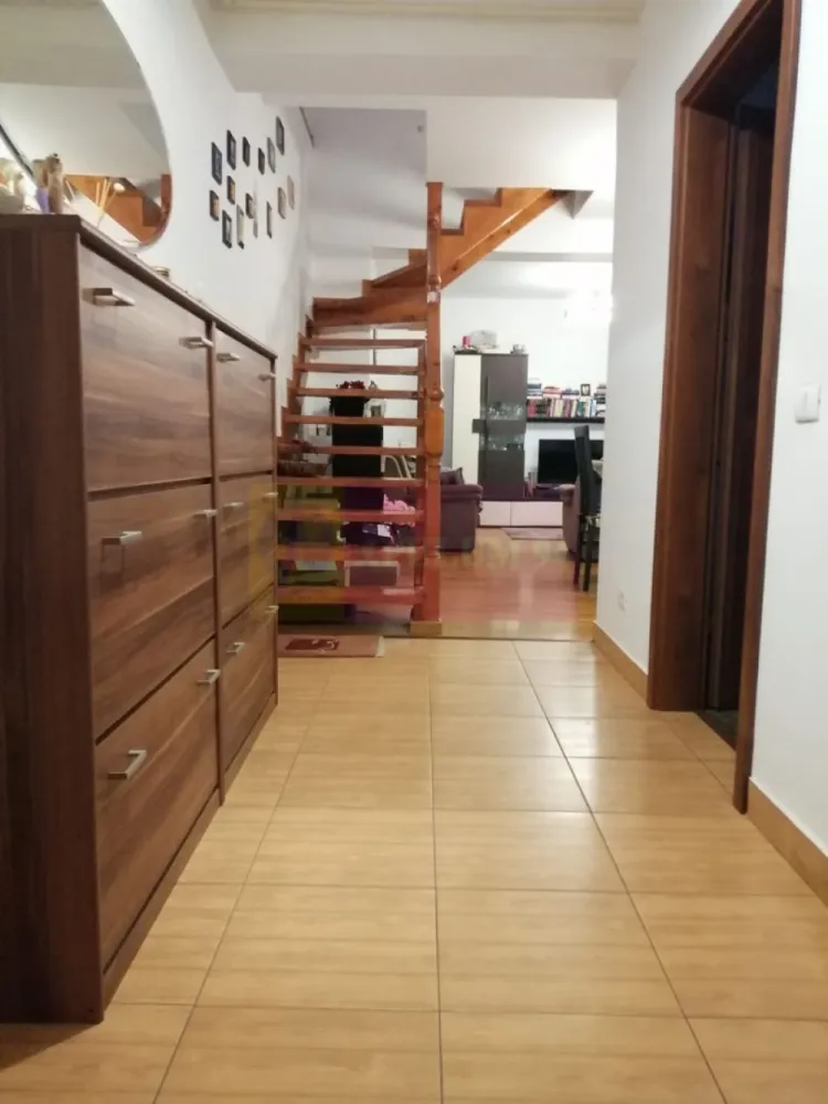 Duplex 3 camere cu scara interioara Bragadiru - Smardan-Libertatii.