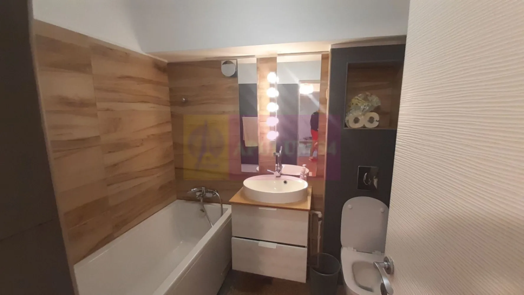 Apartament 3 Camere Piața Romană lângă Metrou