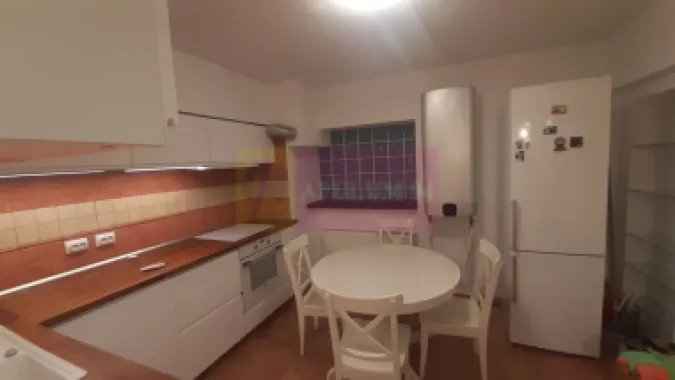 Apartament 3 Camere Piața Romană lângă Metrou
