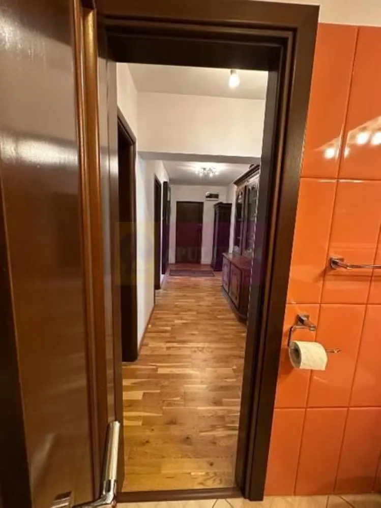 Apartament 3 camere Splaiul Unirii- Camera de Comerț