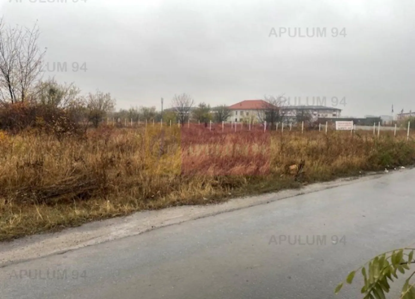 Teren Soseaua Alexandriei- Pasarela Bragadiru. - Compania Imobiliara Apulum 94 va propune un teren situat stradal pe Soseaua Alexandriei- langa Pasarela Bragadiru, in apropiere de centura.
Terenul are 2 deschideri, fiind cu iesire la doua drumuri.
In fata terenului sunt toate utilitatile- curent, apa, gaze, canal. 
Terenul se poate extinde cu alte 3 loturi a cate 5000 mp cu aceeasi deschidere fiecare. 
Pentru vizionare si mai multe detalii nu ezitati sa ma contatati pe nr 0733683446- Laura Ionescu.