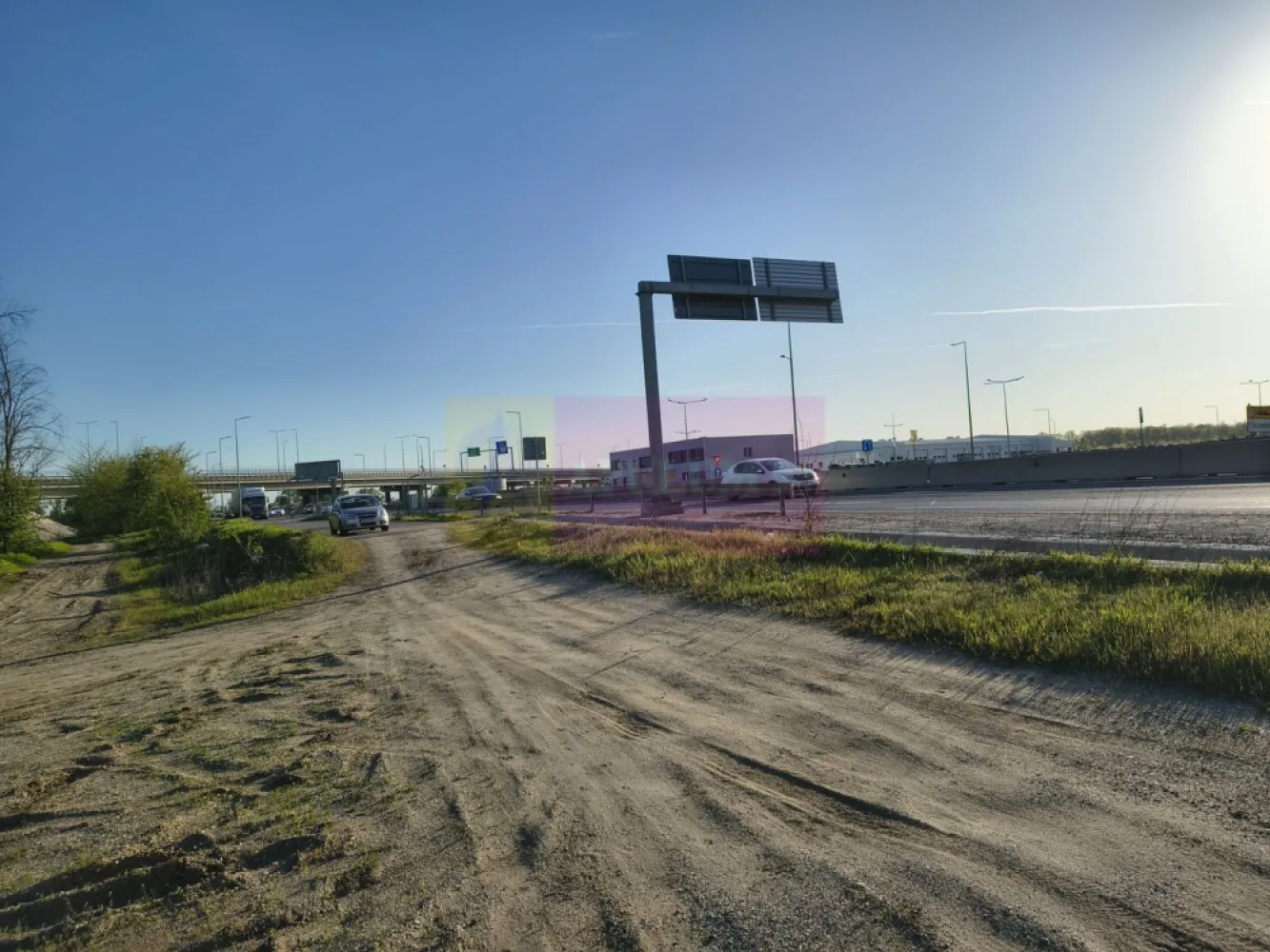 Teren la Joncțiunea dintre A0 și DN5