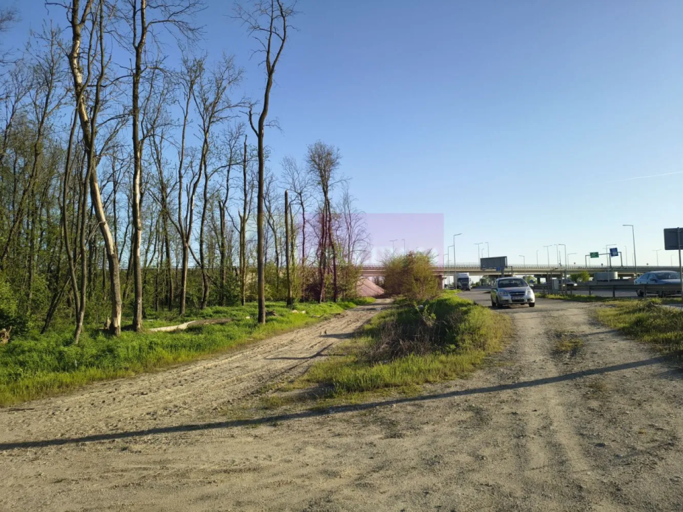 Teren la Joncțiunea dintre A0 și DN5
